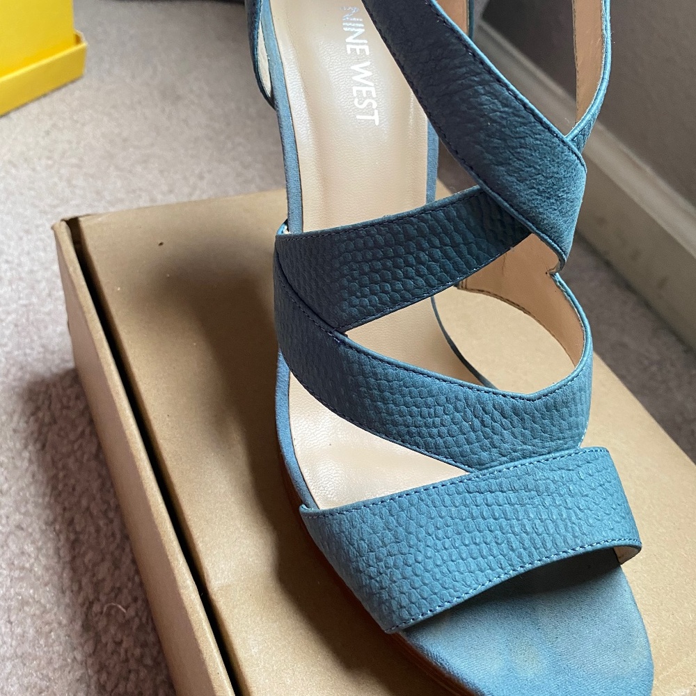 Blue Nine West sandal